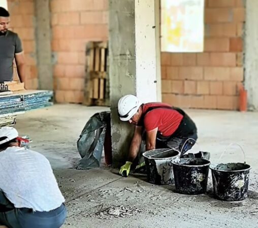 Investiții fără precedent în educația din Târgoviște! Peste 20.000 de elevi vor învăța în școli modernizate la standarde europene Investiții fără precedent în educația din Târgoviște! Peste 20.000 de elevi vor învăța în școli modernizate la standarde europene