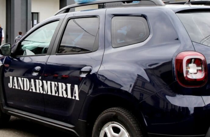 Jandarmeria Dâmbovița atrage atenția: Amenzi de până la 12.000 de lei pentru tulburarea liniștii publice Jandarmeria Dâmbovița atrage atenția: Amenzi de până la 12.000 de lei pentru tulburarea liniștii publice