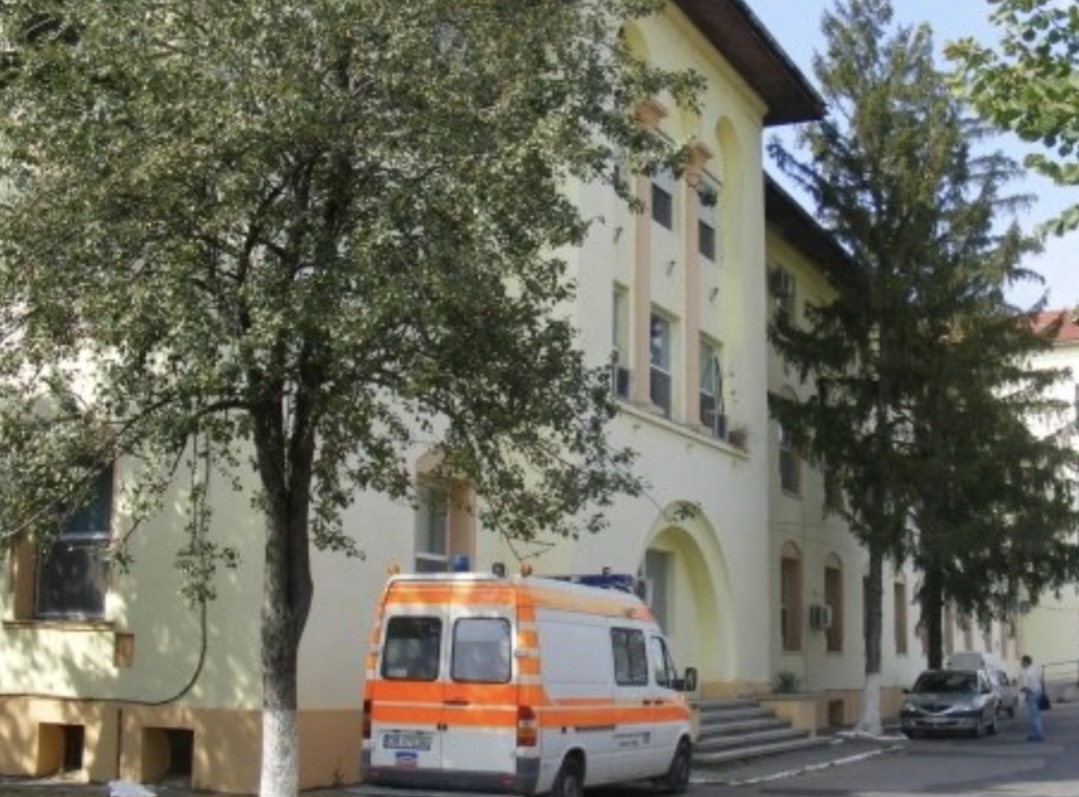 Percheziții și arestări la Spitalul din Moreni într-un dosar de luare de mită