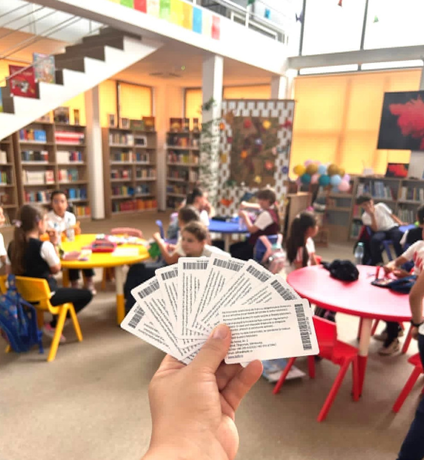 „Prietenie... pe o... sfoară...”, lectură și creativitate la Filiala pentru Copii a Bibliotecii Județene Dâmbovița
