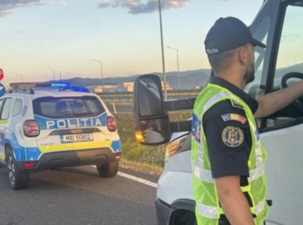 Razie „Blitz” în Dâmbovița: amenzi de peste 17.700 de lei și documente reținute de polițiști