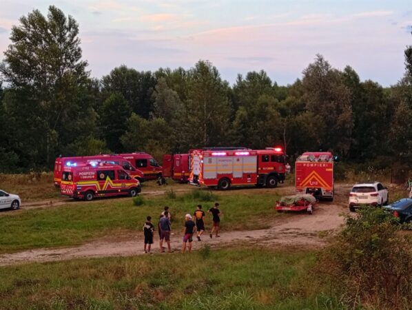 Dramă în Dâmbovița! Doi copii, căutați în apele râului Argeș, la Ionești Dramă în Dâmbovița! Doi copii, căutați în apele râului Argeș, la Ionești