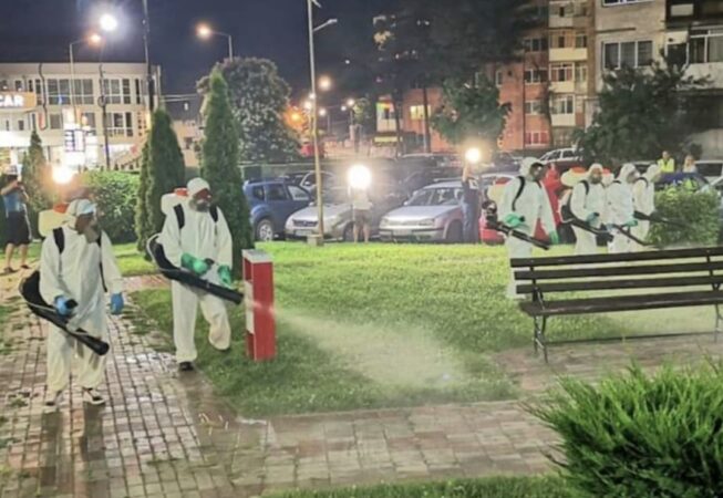 Primăria Târgoviște începe o nouă acțiune de dezinsecție: Tratamente nocturne în toate cartierele orașului Primăria Târgoviște începe o nouă acțiune de dezinsecție: Tratamente nocturne în toate cartierele orașului