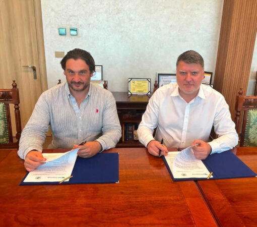 Universitatea Valahia și KIK Compounds , parteneriat pentru formarea specialiștilor de mâine Universitatea Valahia și KIK Compounds , parteneriat pentru formarea specialiștilor de mâine