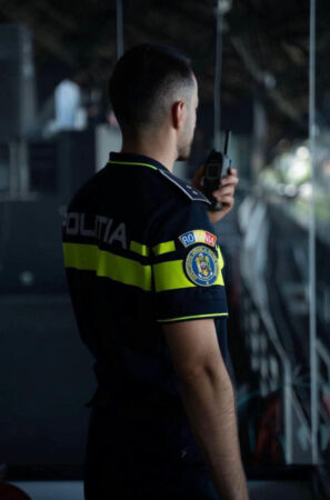 GATA CU VACANȚA! POLIȚIA ROMÂNĂ TRAGE SEMNALUL DE ALARMĂ: ATENȚIE LA DRUMURI, LA ALEGERI ȘI LA SIGURANȚA COPIILOR! GATA CU VACANȚA! POLIȚIA ROMÂNĂ TRAGE SEMNALUL DE ALARMĂ: ATENȚIE LA DRUMURI, LA ALEGERI ȘI LA SIGURANȚA COPIILOR!