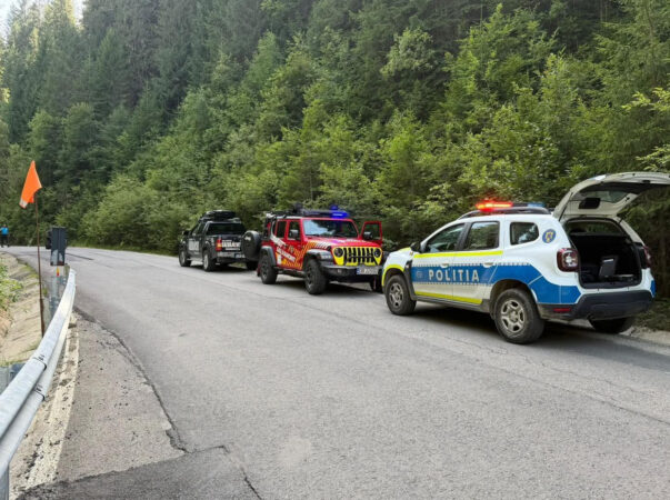 MOTOCICLETĂ PRĂBUȘITĂ ÎNTR-O RÂPĂ, LA ZĂNOAGA!