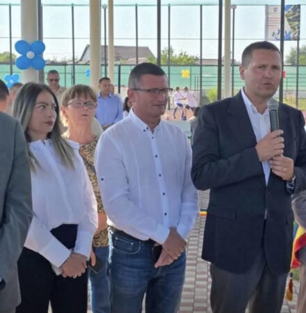 PARCUL GENERAȚIILOR DIN SĂTENI, INAUGURAT! Investiție de 2,85 milioane de lei pentru comunitate cu finanțare și de la CJ Dâmbovița