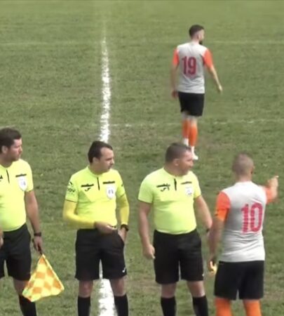 Schimbări în fotbalul dâmbovițean: Roberto Ziduri se retrage, Unirea Ungureni urcă în Liga a V-a, iar Voința Valea Voievozilor intră în Liga a VI-a Schimbări în fotbalul dâmbovițean: Roberto Ziduri se retrage, Unirea Ungureni urcă în Liga a V-a, iar Voința Valea Voievozilor intră în Liga a VI-a