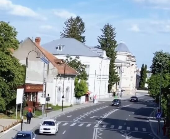 TÂRGOVIȘTEA, LIDER ÎN REGIUNEA SUD-MUNTENIA LA FONDURI EUROPENE! Aproape 431 de milioane de lei pentru proiectele depuse TÂRGOVIȘTEA, LIDER ÎN REGIUNEA SUD-MUNTENIA LA FONDURI EUROPENE! Aproape 431 de milioane de lei pentru proiectele depuse