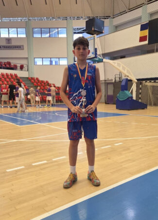 Tudor Andrei Popescu, convocat la lotul național pentru Slovenia Ball 2026! Tudor Andrei Popescu, convocat la lotul național pentru Slovenia Ball 2026!