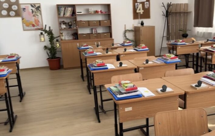 Astăzi sună clopoțelul în școlile din județul Dâmbovița! Un nou început pentru mii de elevi