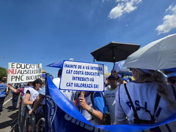Profesorii nu trebuie să plătească din buzunar examenele medicale obligatorii. FSLI: „Este o încălcare a legislației” Profesorii nu trebuie să plătească din buzunar examenele medicale obligatorii. FSLI: „Este o încălcare a legislației”