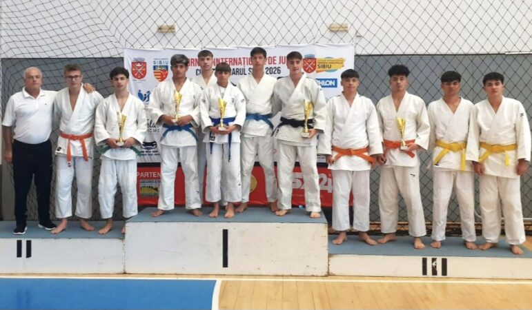 Șase medalii pentru judocanii de la CS Târgoviște la „Cupa Temerarul” de la Sibiu Șase medalii pentru judocanii de la CS Târgoviște la „Cupa Temerarul” de la Sibiu