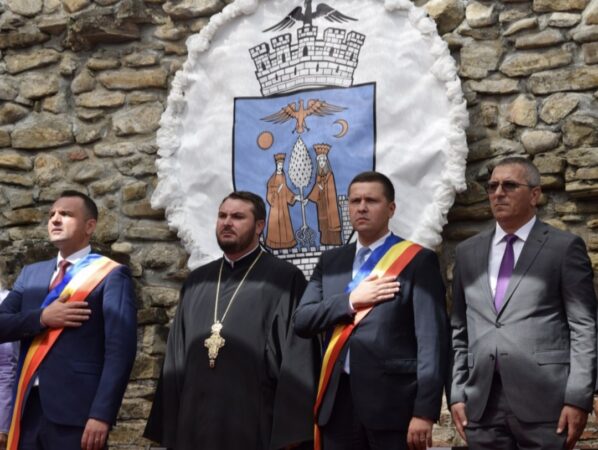 ASTĂZI, ZI DE SĂRBĂTOARE ȘI TRADIȚIE LA TÂRGOVIȘTE! ASTĂZI, ZI DE SĂRBĂTOARE ȘI TRADIȚIE LA TÂRGOVIȘTE!