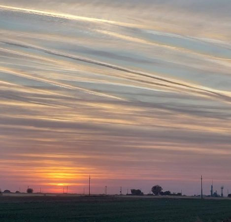 După temperaturi de vară, toamna își intră în drepturi: se răcește vremea și revin ploile 