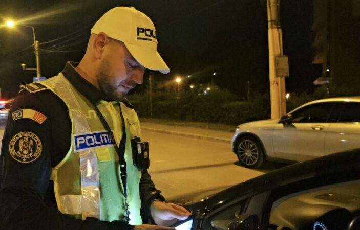 FĂRĂ PERMIS, LA VOLAN PRIN GHERGANI! 