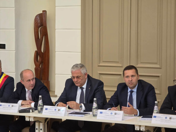 Fondurile europene pentru Dâmbovița, pe agenda reuniunii regionale de la Călărași Fondurile europene pentru Dâmbovița, pe agenda reuniunii regionale de la Călărași