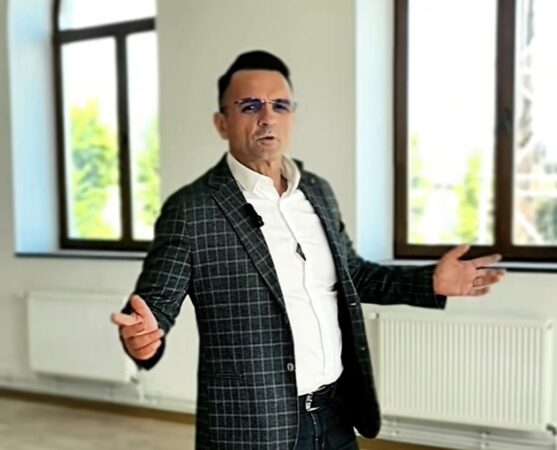 Investiții de peste 350 de milioane de lei în școlile din Târgoviște Investiții de peste 350 de milioane de lei în școlile din Târgoviște