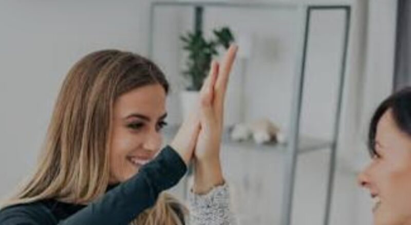 PARLAMENTUL DĂ UNDĂ VERDE: 19 NOIEMBRIE DEVINE ZIUA NAȚIONALĂ A ANTREPRENORIATULUI FEMININ PARLAMENTUL DĂ UNDĂ VERDE: 19 NOIEMBRIE DEVINE ZIUA NAȚIONALĂ A ANTREPRENORIATULUI FEMININ