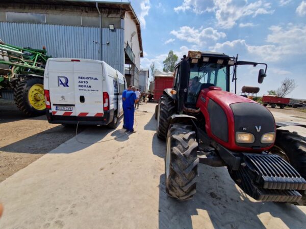 RAR Dâmbovița vine la fermieri! Campania „Venim noi la voi!” continuă pentru tractoare și utilaje agricole RAR Dâmbovița