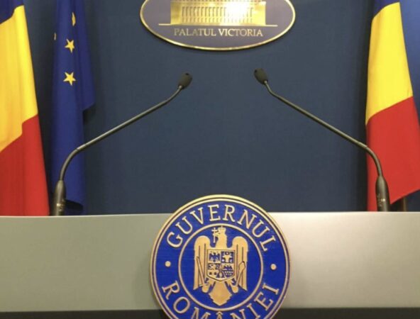 România are un nou Guvern! Cabinetul Luca Niculescu a primit votul Parlamentului cu 280 de voturi. Cine sunt miniștrii România are un nou Guvern! Cabinetul Luca Niculescu a primit votul Parlamentului cu 280 de voturi. Cine sunt miniștrii