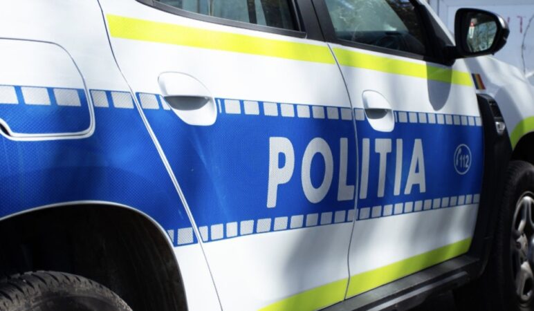 Violență într-o școală din Târgoviște! Un elev de 14 ani, agresat și amenințat cu moartea de un coleg de clasă Violență